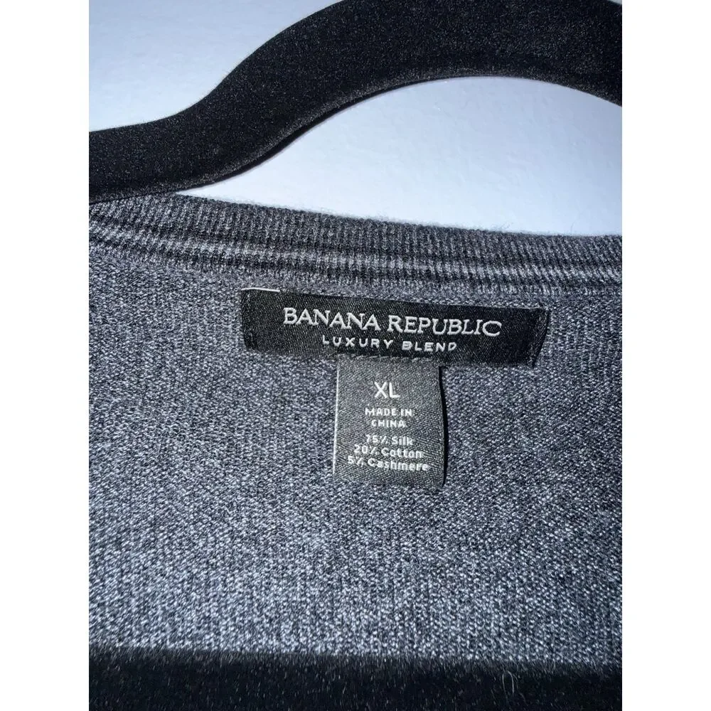 Banana Republic Men’s Sweater XL Pullover Cashmere Silk Blend V-Neck